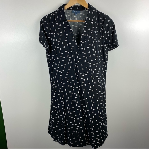 MODCLOTH black and White Peace Sign Collared Shift Dress - Picture 3 of 6